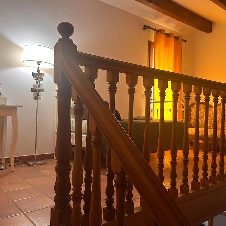 Le Mazet De Choubouloute Bed & Breakfast Saint-Gilles  Bagian luar foto